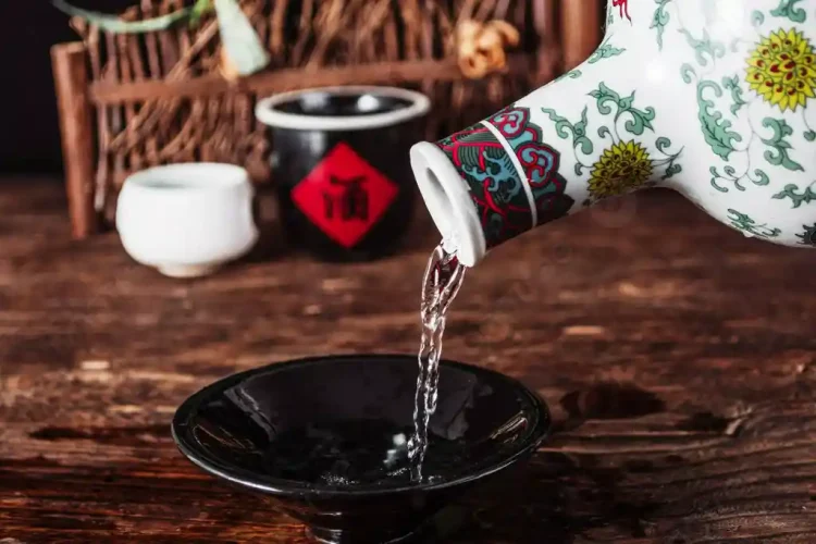 Minuman Beralkohol China Di Kenal Dengan Arak