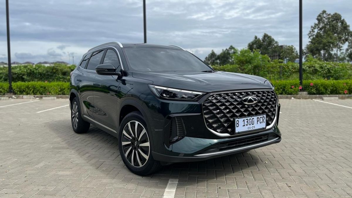 Cherry Tiaggo 8 CSH, SUV Gagah, Dan Bahan Bakarnya Irit!