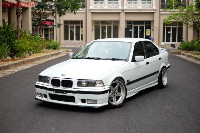 BMW E36 Ikon Mobil Sport Era 90-an Yang Tetap Melegenda