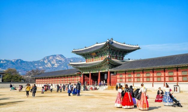 Istana Gyeongbokgung Korsel Bangunan Megah Jadi Daya Tarik