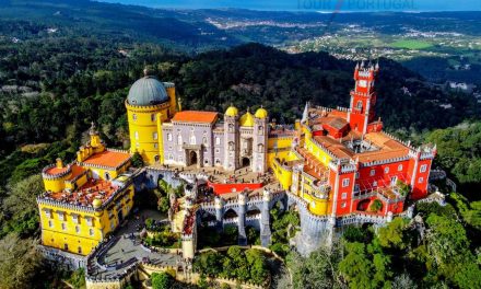 Istana Pena Keajaiban Arsitektur Masa Keemasan Romantisme