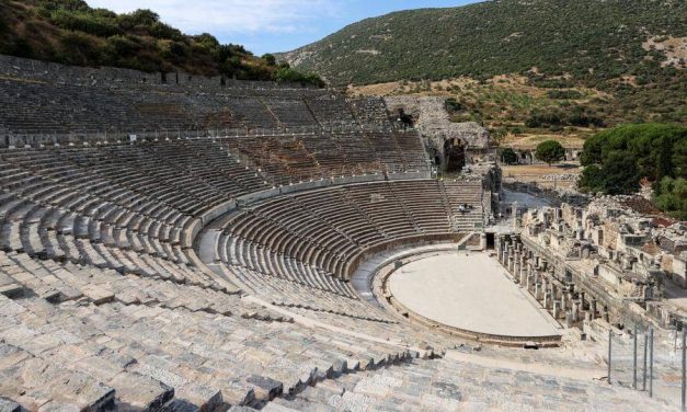 Kota Efesus Di Anggap Salah Satu Tujuh Keajaiban Dunia Kuno