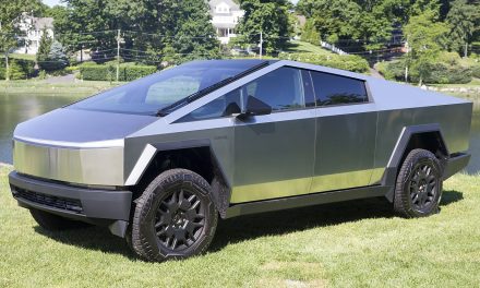Desain Revolusioner Tesla Cybertruck, Era Baru Mobil Pickup