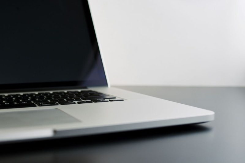 Laptop Lemot