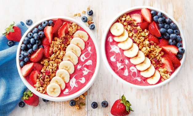 Smoothie Bowl Pilihan Populer Sebagai Sarapan Sehat