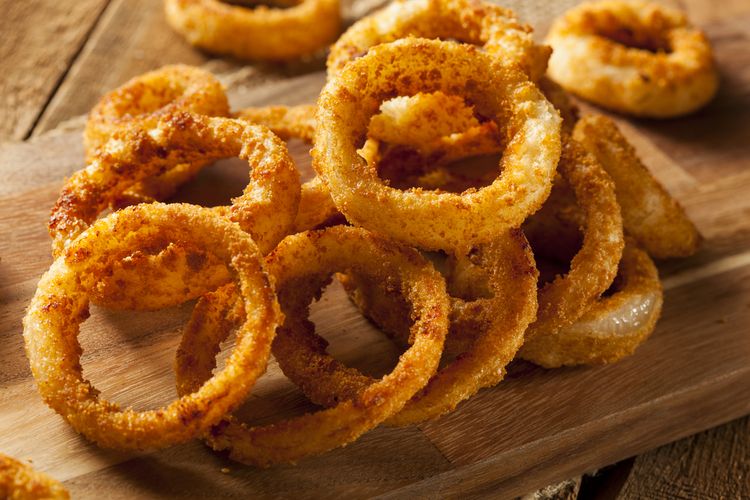 Membuat Onion Rings Lezat Dan Kriuk Tidak Keras
