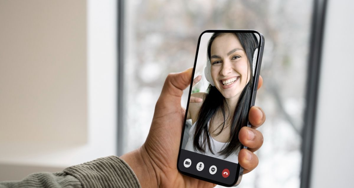 Long Distance Relationship Bisa Langgeng, Bagaimana Caranya?