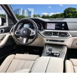 BMW X5 SUV Interiornya Di Balut Material Premium Dan Mewah