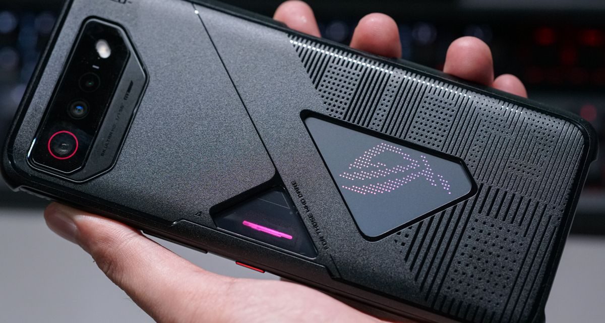 Asus ROG Phone 8, Hp Gaming Para Gamer Yang Masih Worth It
